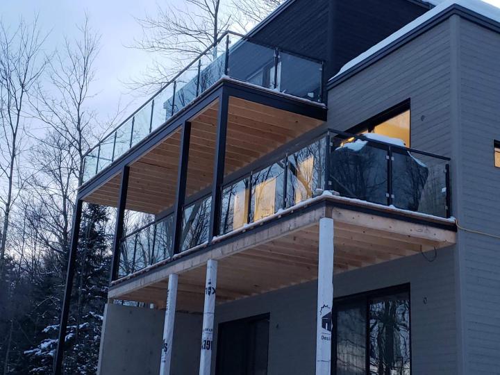 Fabricant de garde-corps sur mesure Sherbrooke