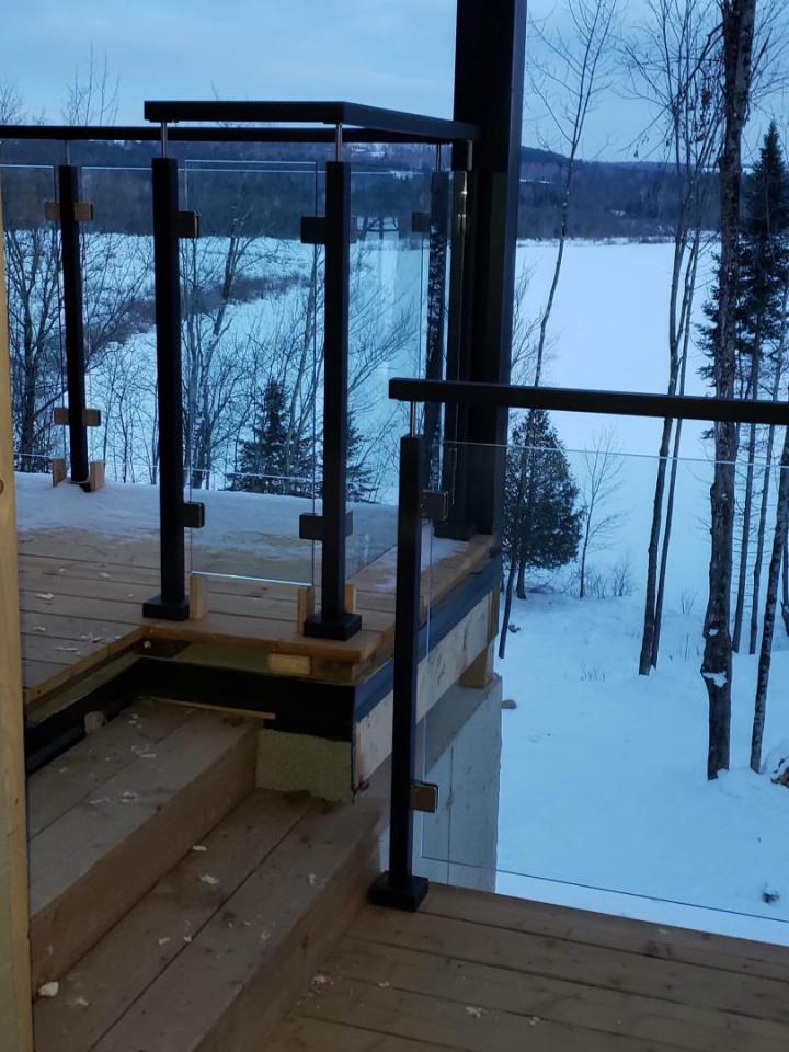 Fabricant de garde-corps sur mesure Sherbrooke