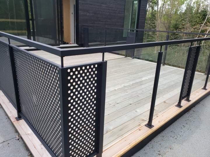Fabricant de garde-corps sur mesure Sherbrooke
